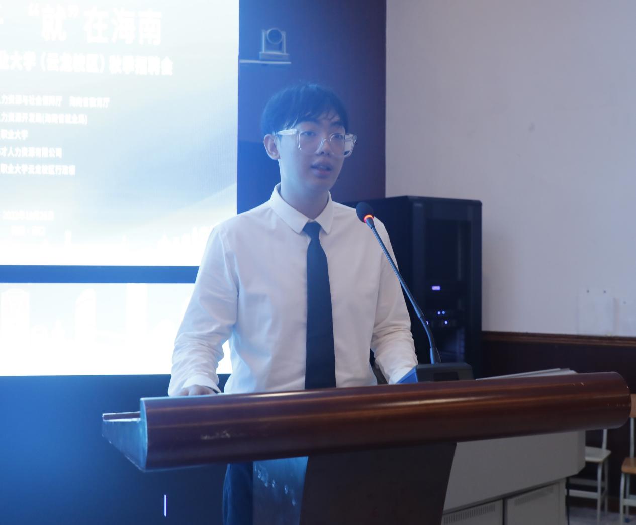 图片4.jpg 图片4.jpg