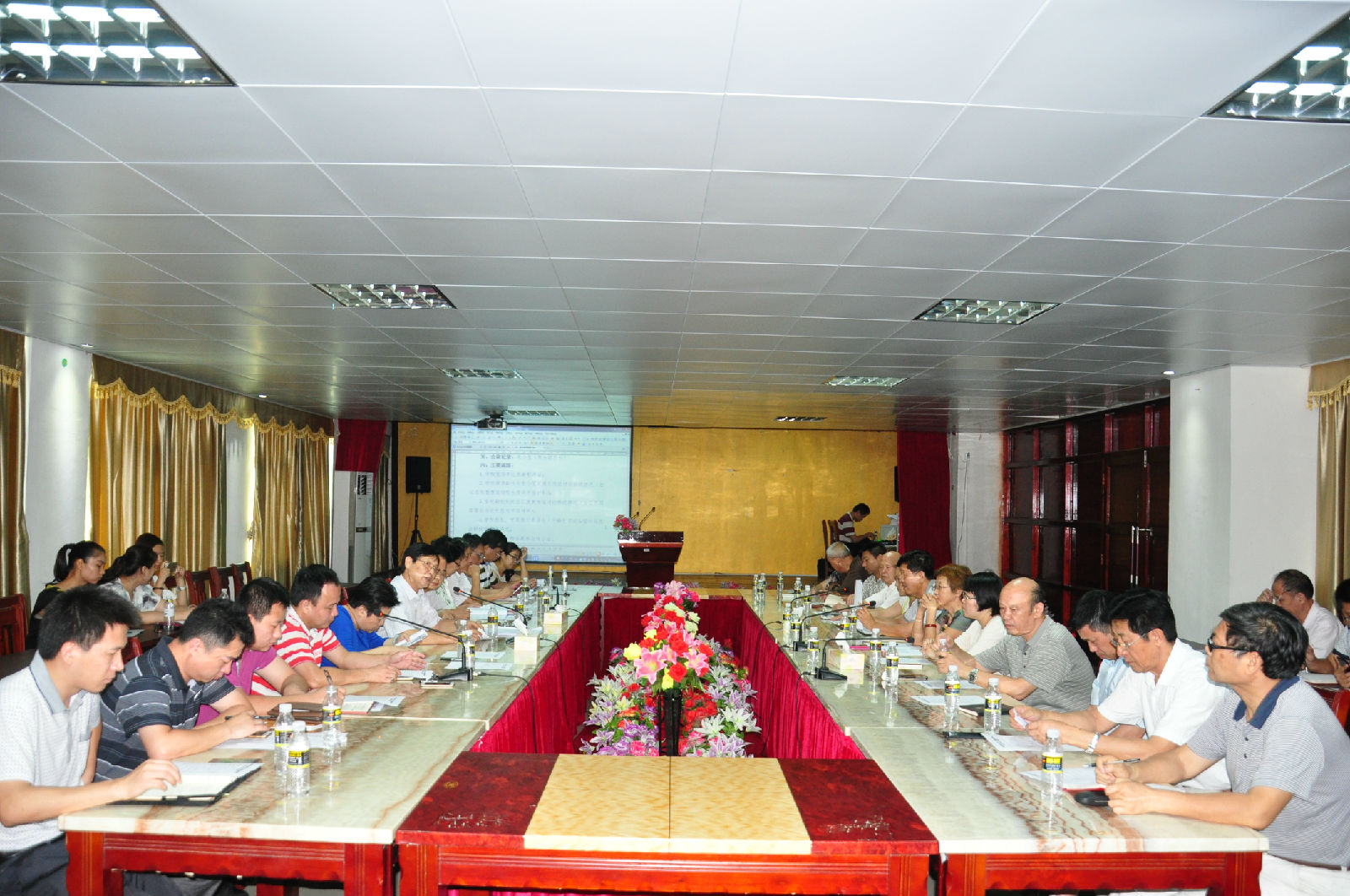 clip_image001.jpg clip_image001.jpg