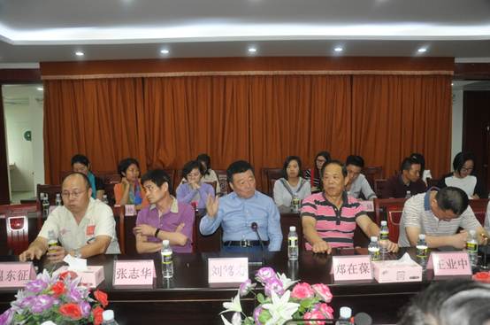 clip_image008.jpg 说明: C:\Documents and Settings\Administrator\桌面\2016.11.3接待校企合作\DSC_0088.JPG