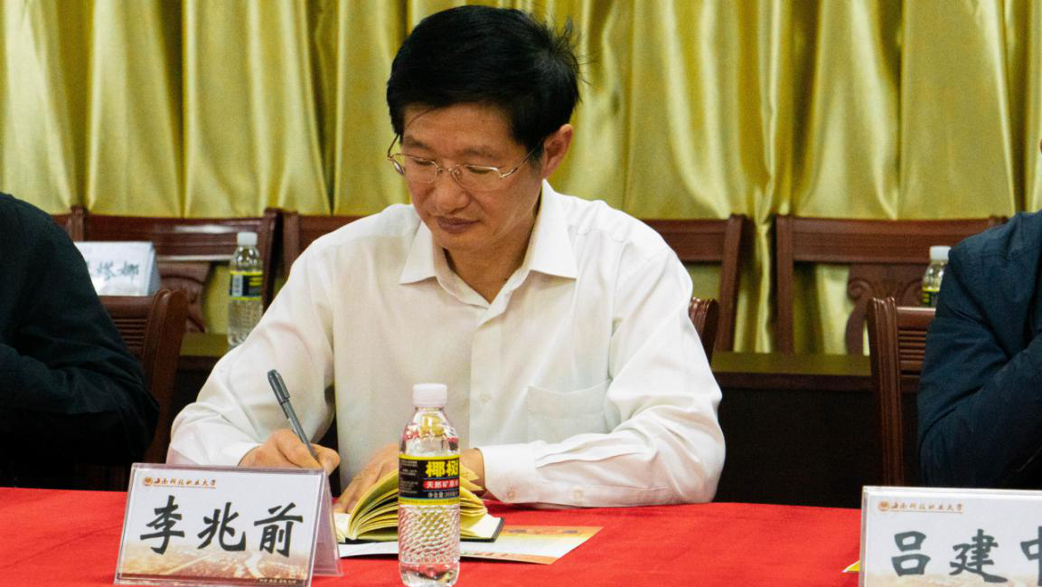 图片4.png 图片4.png