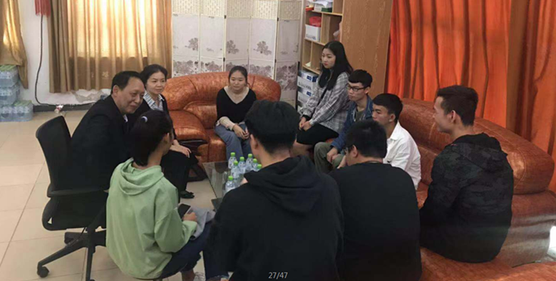 C:\Documents and Settings\Administrator\妗岄潰\鍓牎闀垮江寰风鍜屽宸ュ骞查儴涓庡搴传鍥板鐢熶翰鍒囦氦娴乢鍓湰.png C:\Documents and Settings\Administrator\妗岄潰\鍓牎闀垮江寰风鍜屽宸ュ骞查儴涓庡搴传鍥板鐢熶翰鍒囦氦娴乢鍓湰.png
