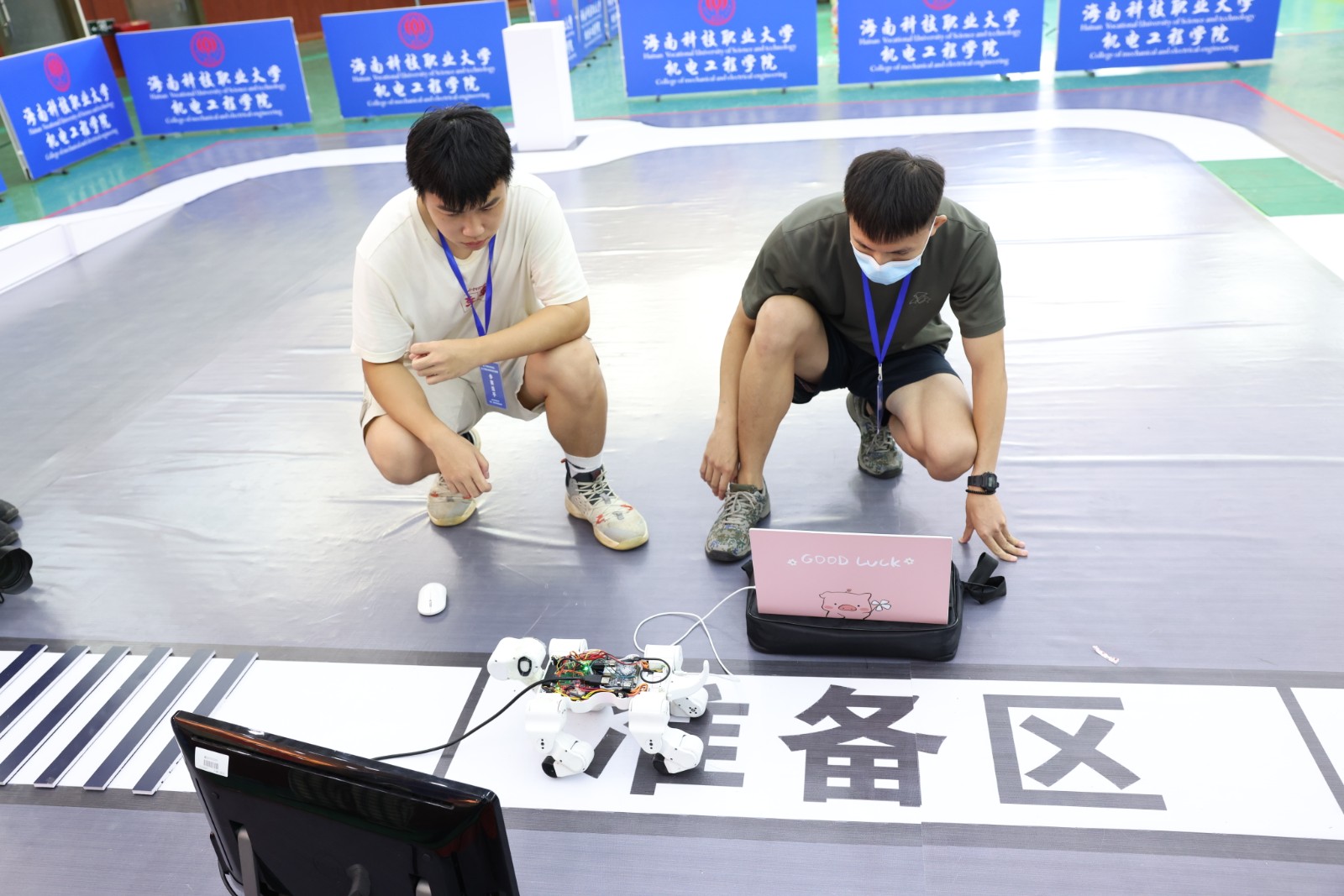 智能机器人技术.JPG