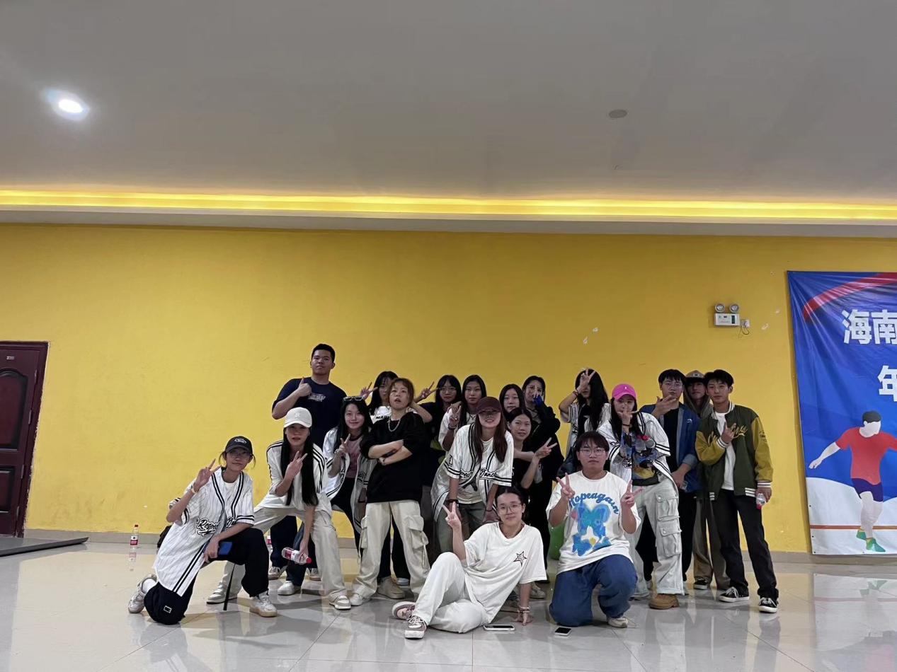 图片3.jpg 图片3.jpg